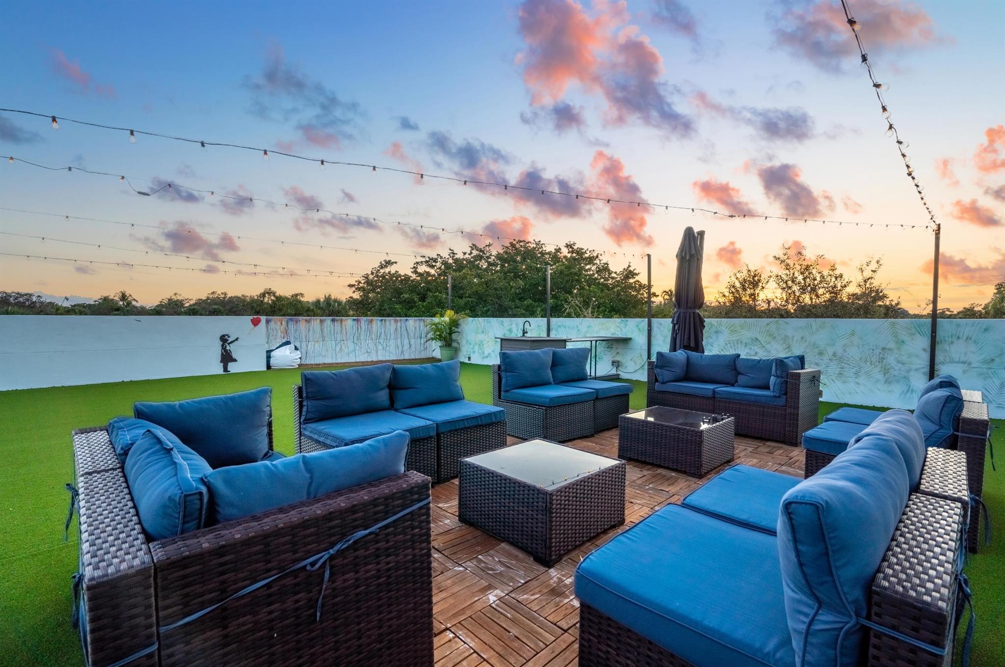 Tunison Palms - Residential