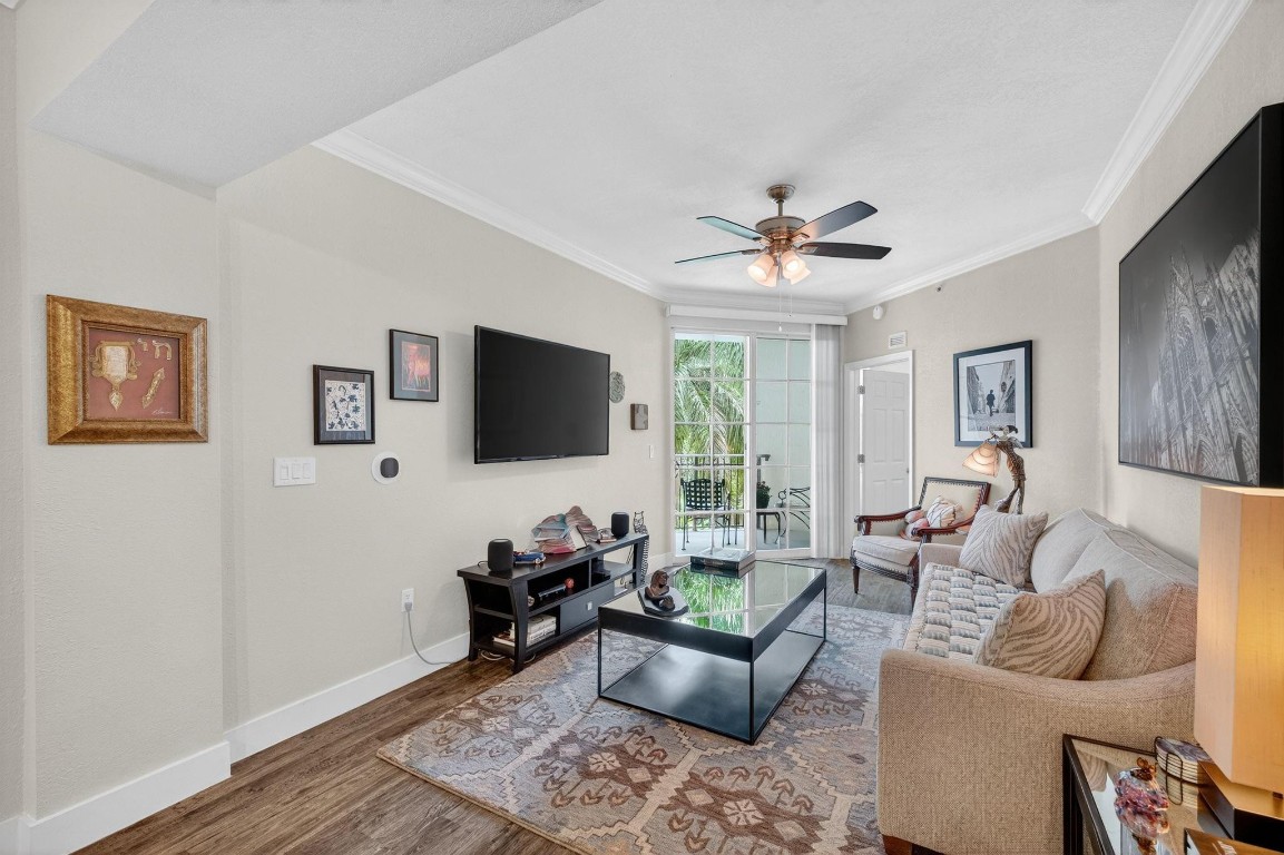 533 NE 3rd Avenue 531