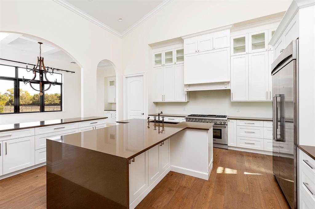 PALM BEACH POINT - Residential