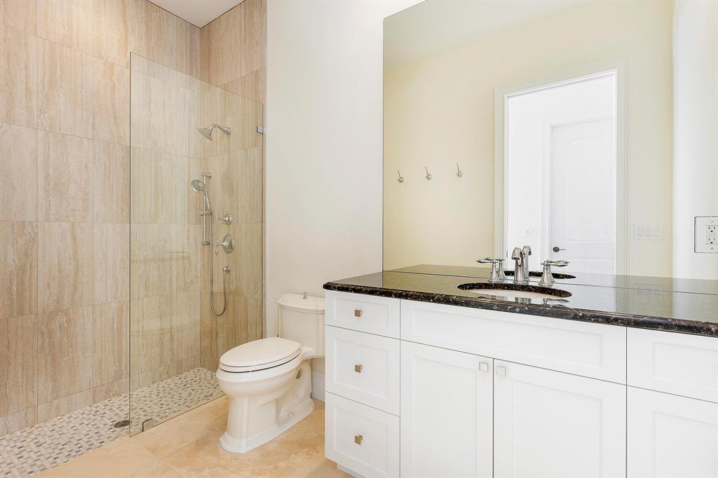 PALM BEACH POINT - Residential