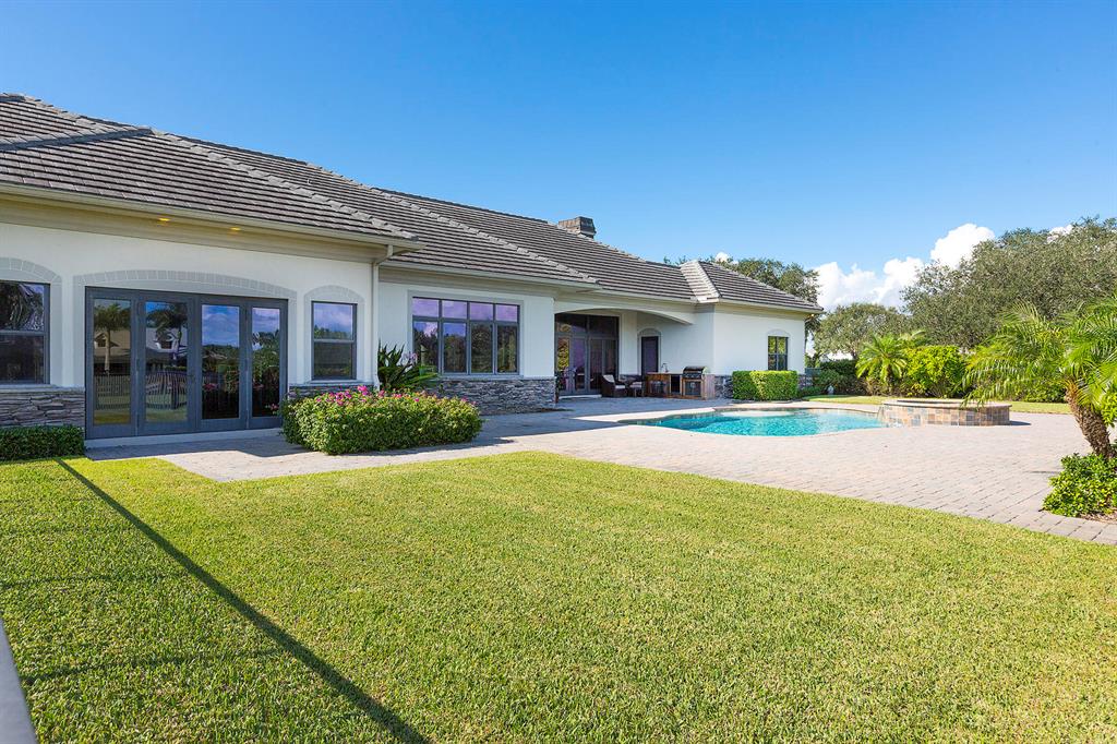 PALM BEACH POINT - Residential