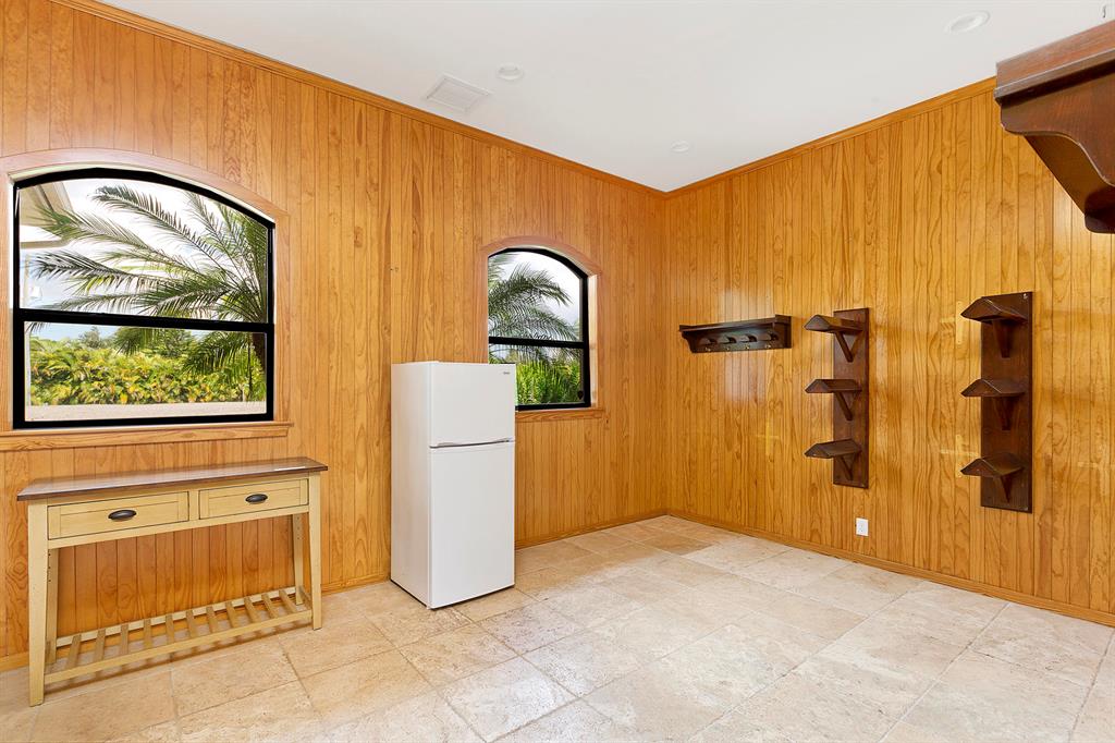 PALM BEACH POINT - Residential