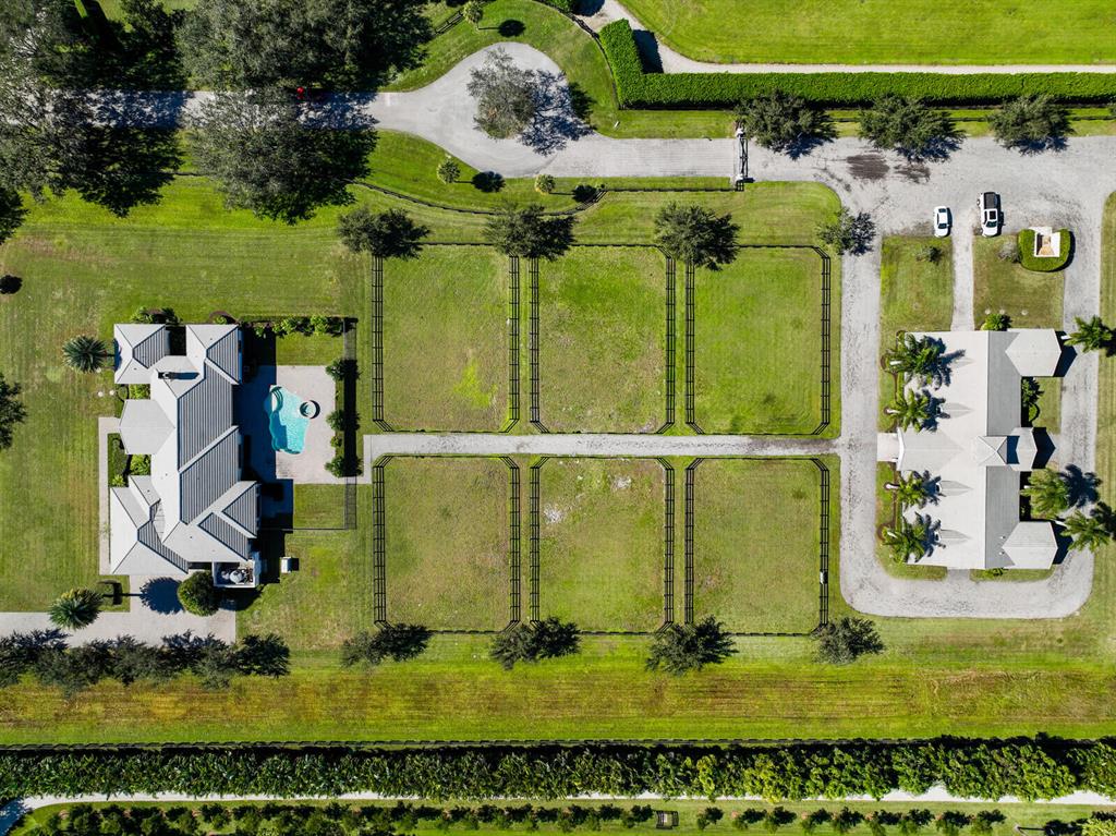 PALM BEACH POINT - Residential