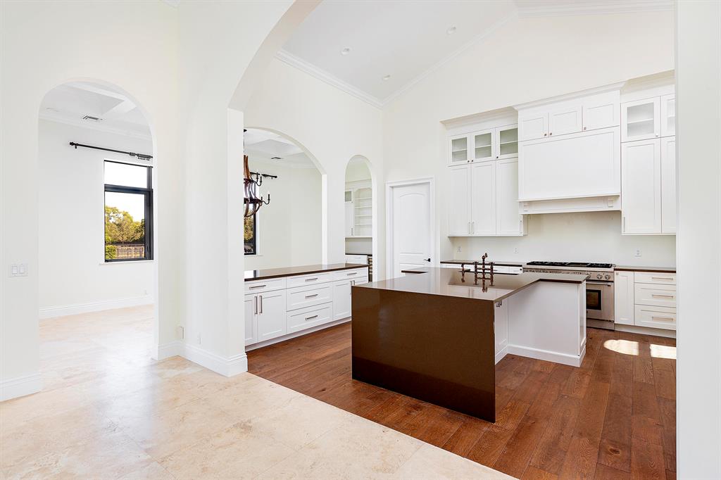 PALM BEACH POINT - Residential