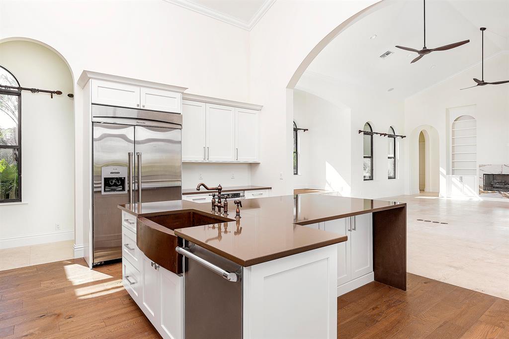 PALM BEACH POINT - Residential