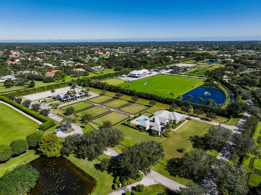 PALM BEACH POINT - Residential