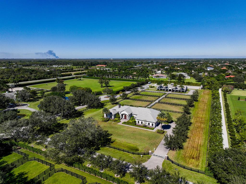 PALM BEACH POINT - Residential