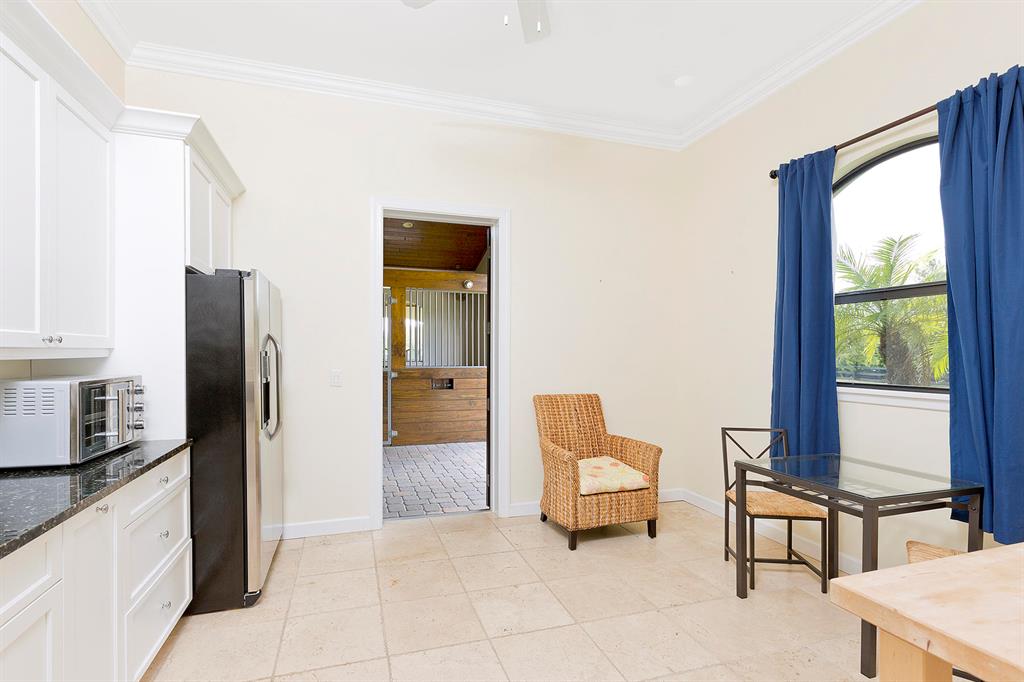 PALM BEACH POINT - Residential