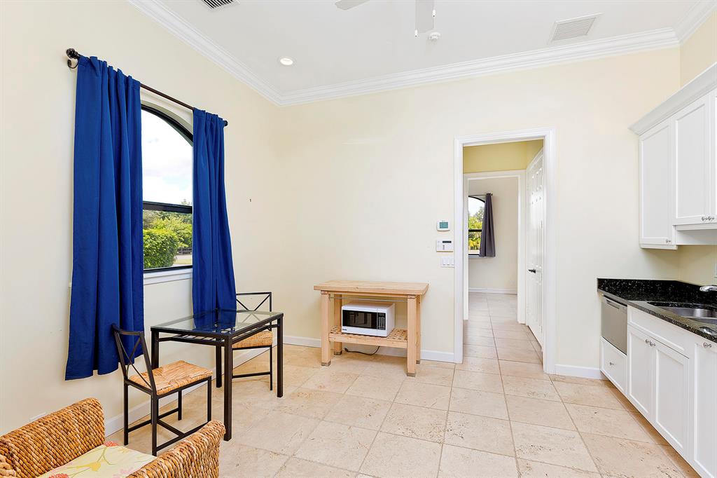 PALM BEACH POINT - Residential