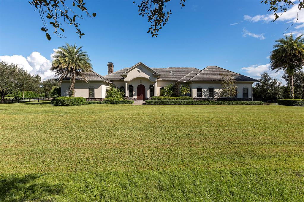 PALM BEACH POINT - Residential