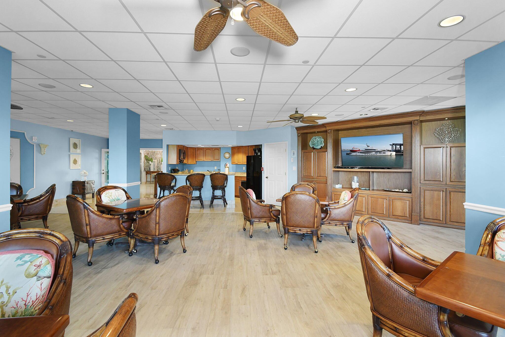 ISLAND DUNES OCEANSIDE CO - Residential