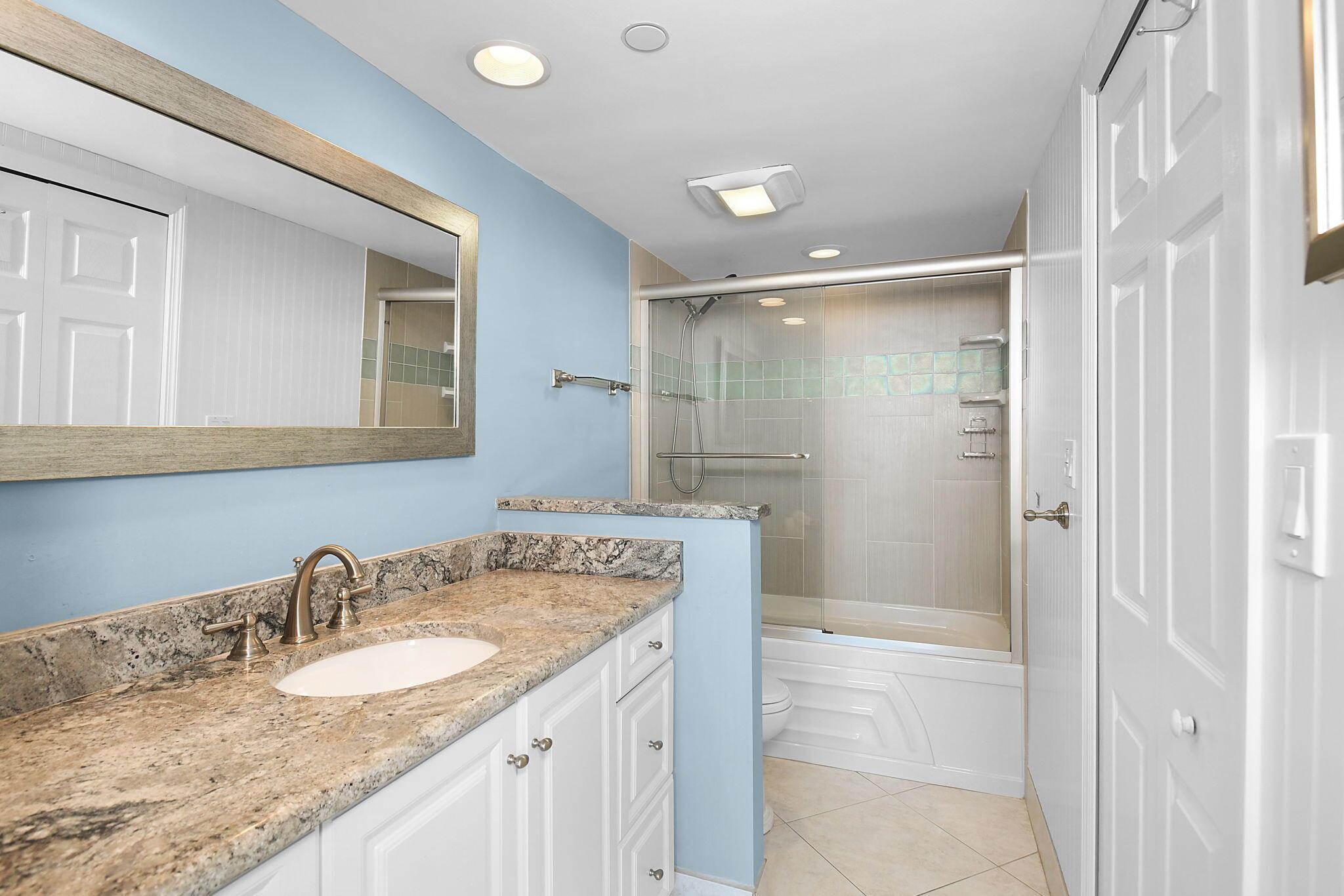 ISLAND DUNES OCEANSIDE CO - Residential