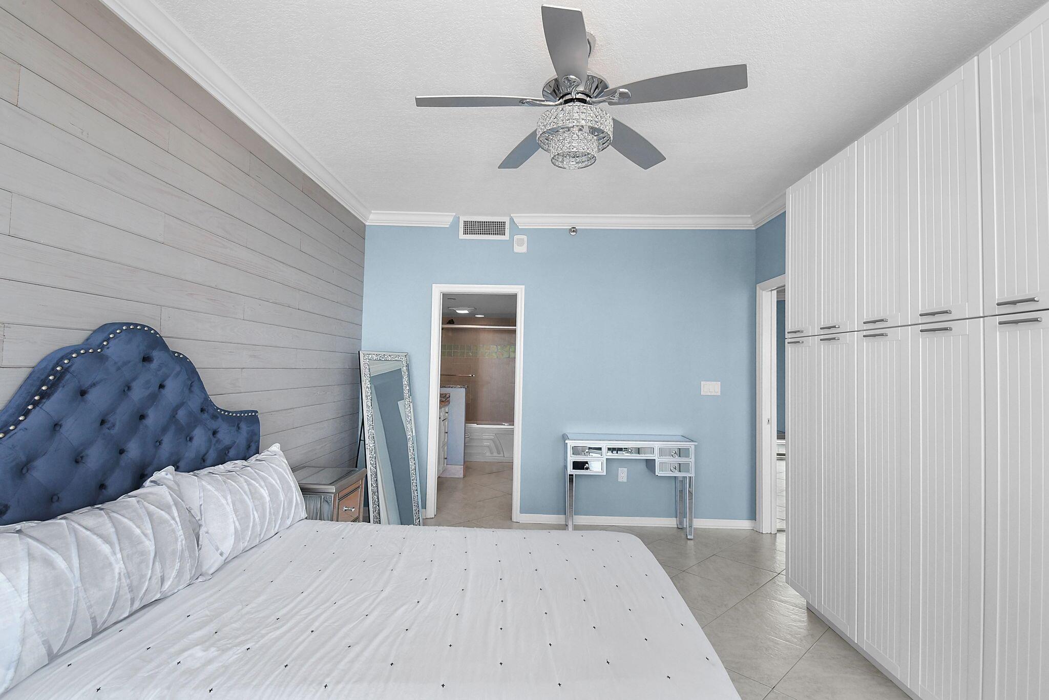 ISLAND DUNES OCEANSIDE CO - Residential