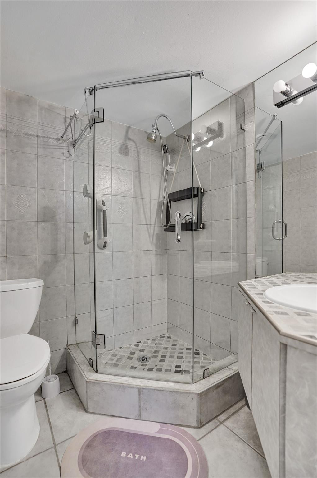 Delphi Towers - Residential