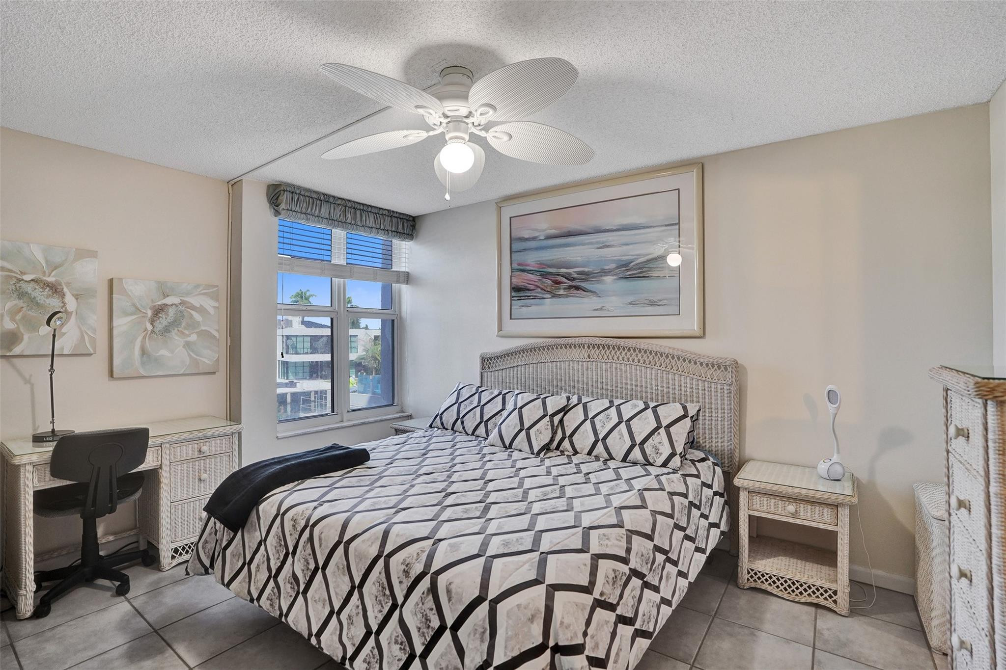 Delphi Towers - Residential