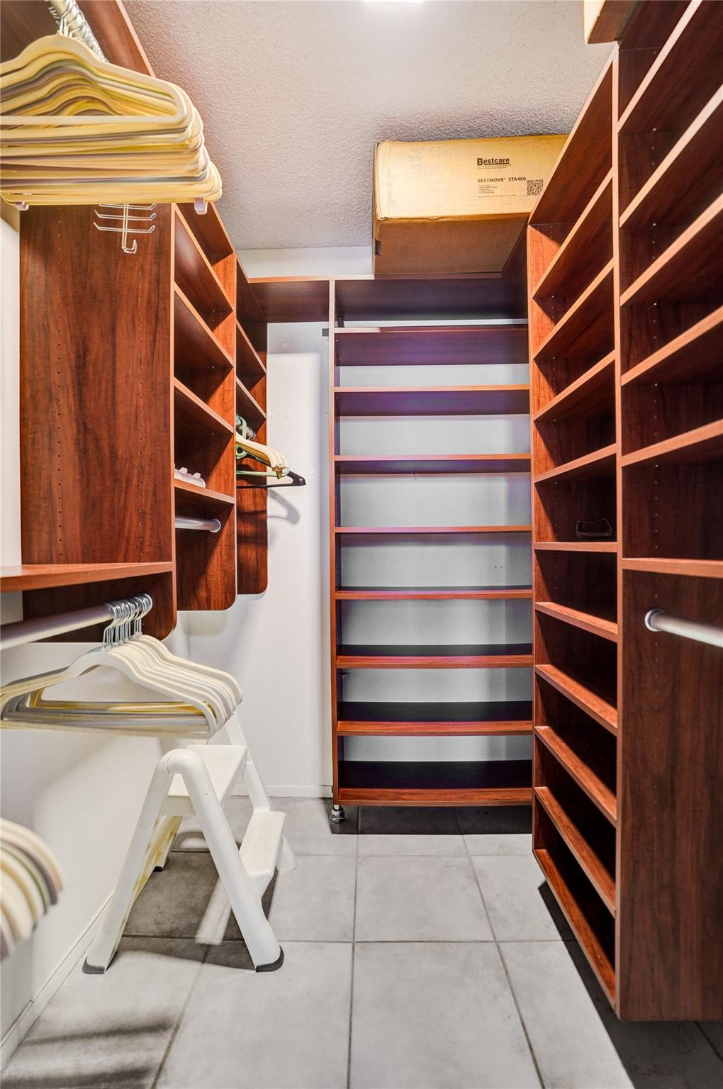 Delphi Towers - Residential