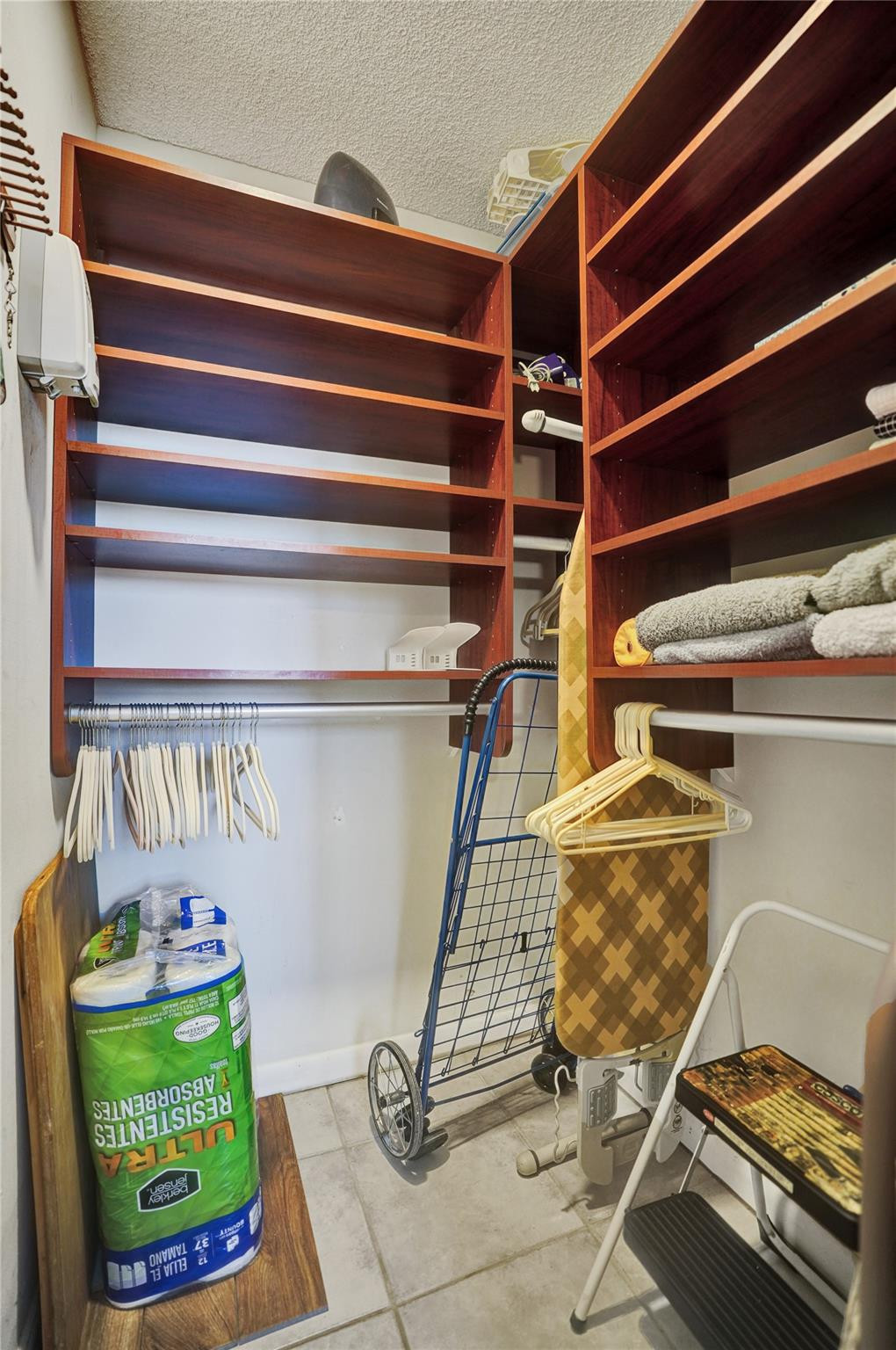 Delphi Towers - Residential