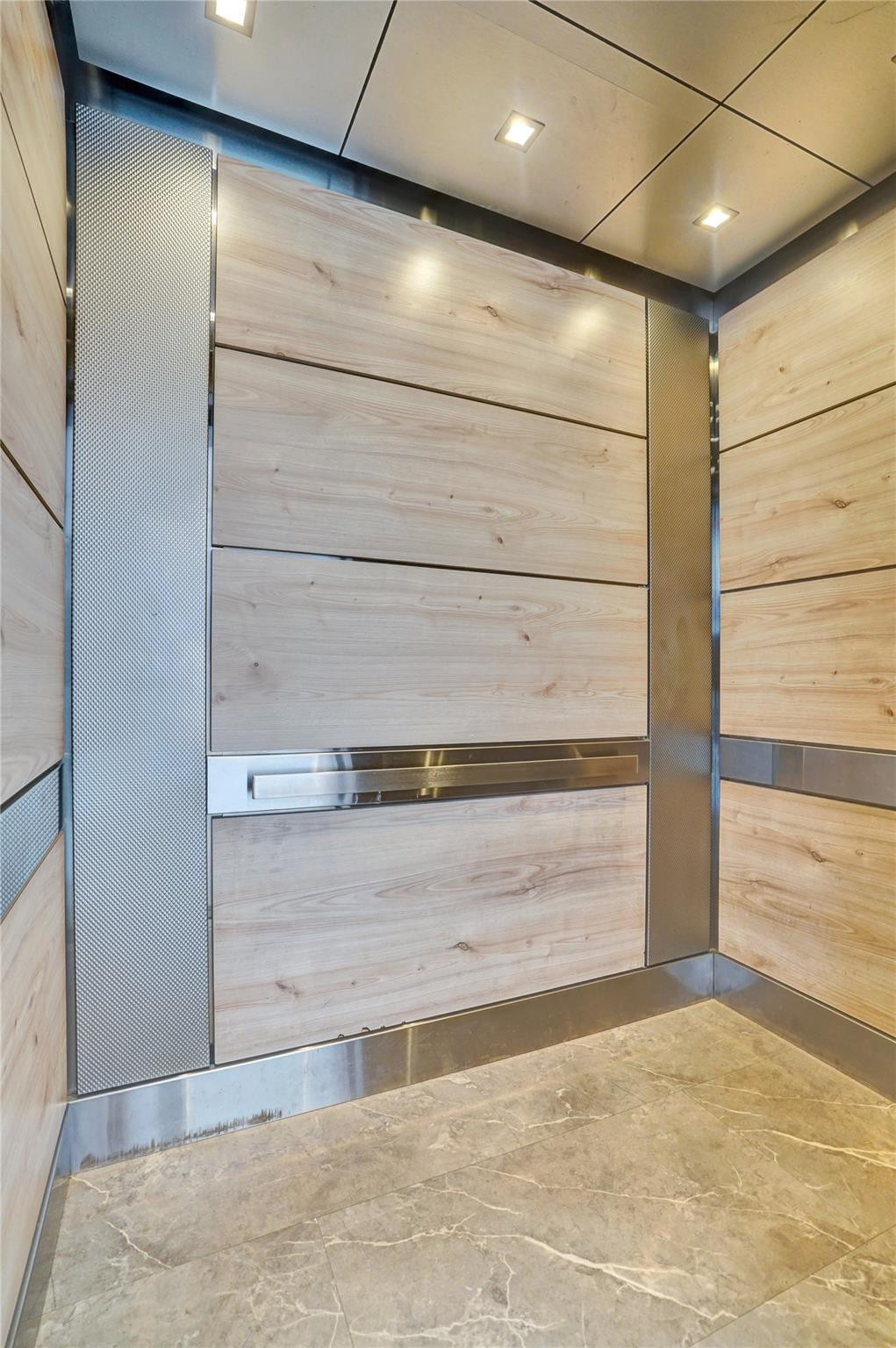 Delphi Towers - Residential