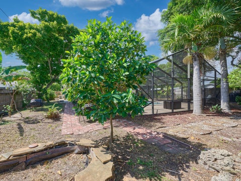 Tiny photo for 191 SE 27TH Avenue, Boynton Beach, FL 33435 (MLS # B26070700)