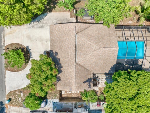 Tiny photo for 191 SE 27TH Avenue, Boynton Beach, FL 33435 (MLS # B26070700)