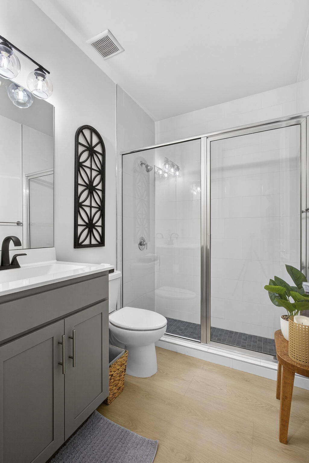 PIONEER ESTATES - Residential