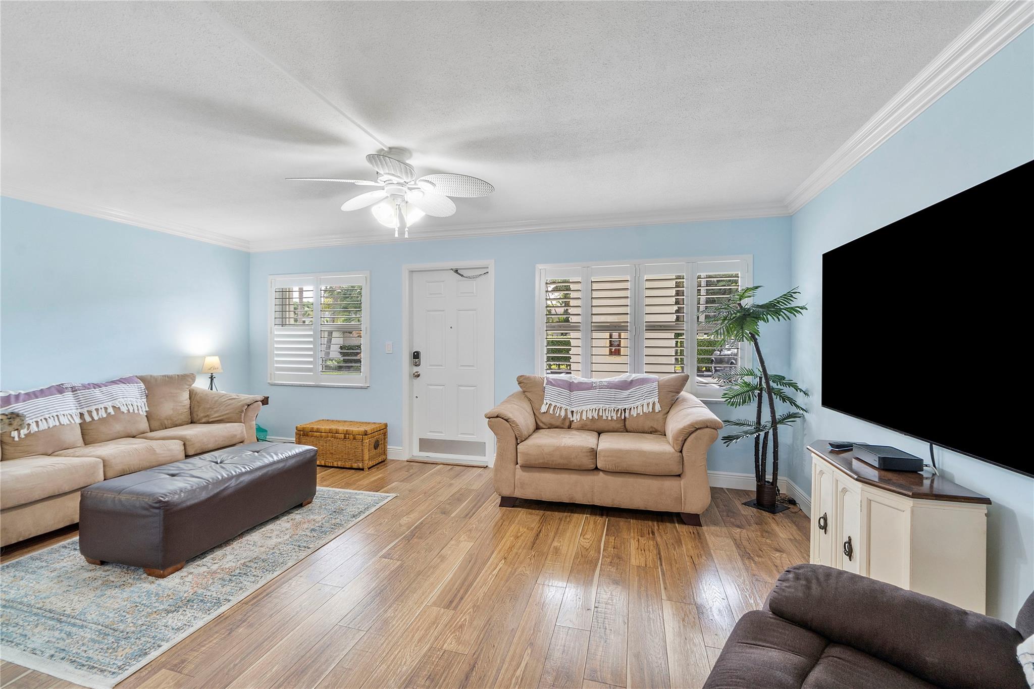 CROWN COLONY CLUB CONDO - Residential