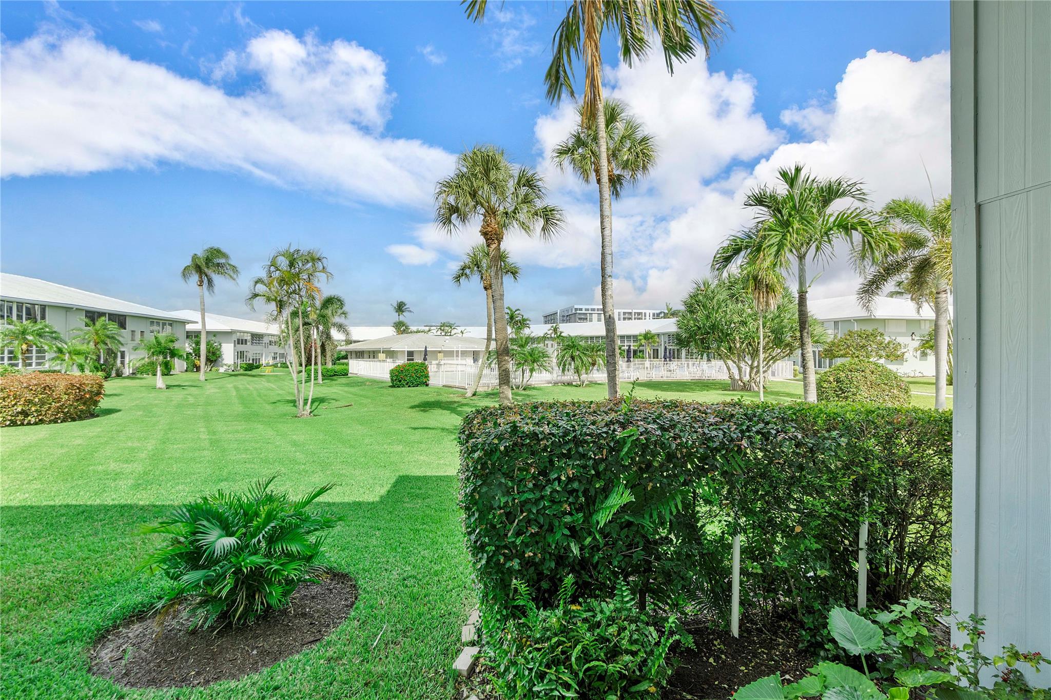 CROWN COLONY CLUB CONDO - Residential