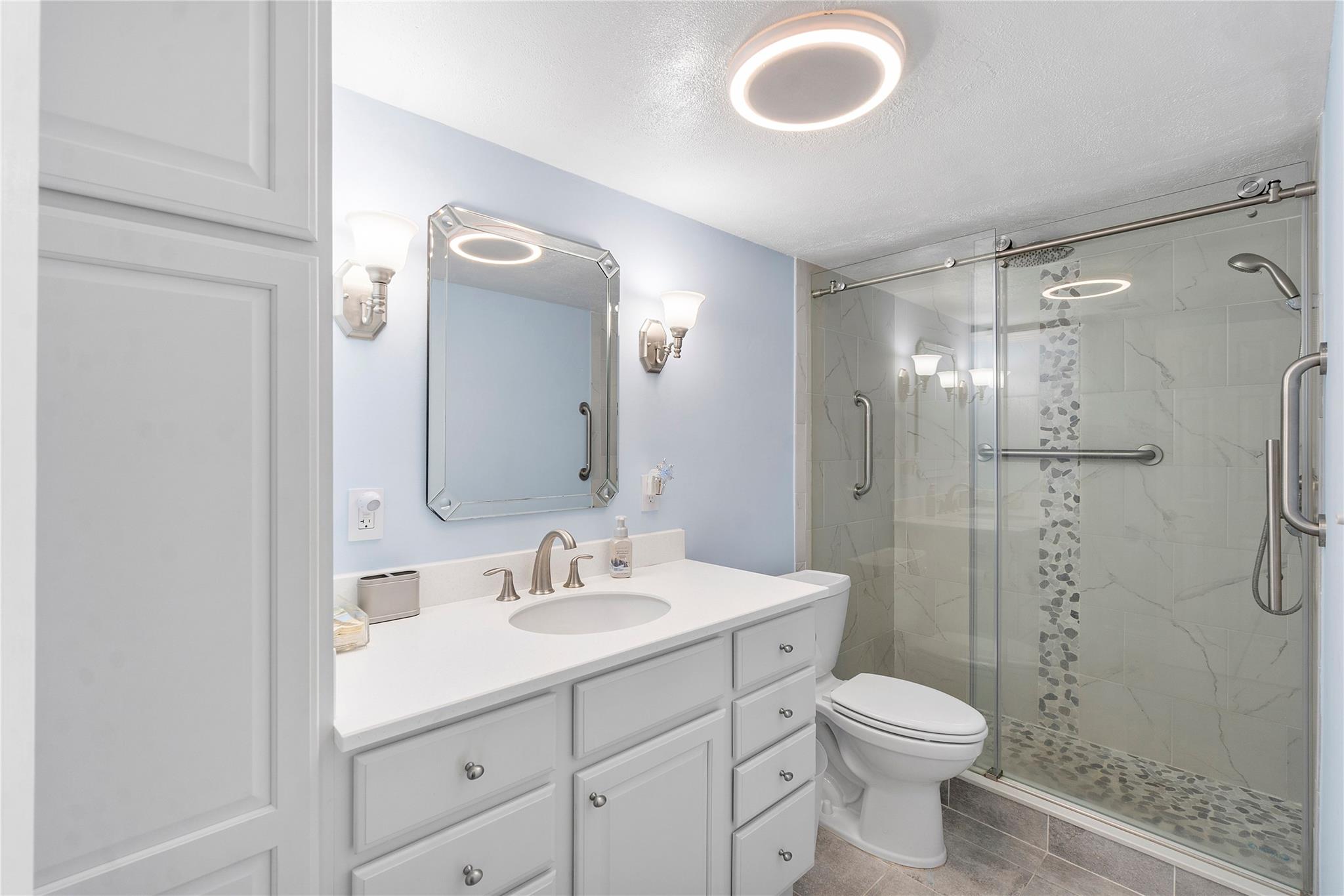 CROWN COLONY CLUB CONDO - Residential