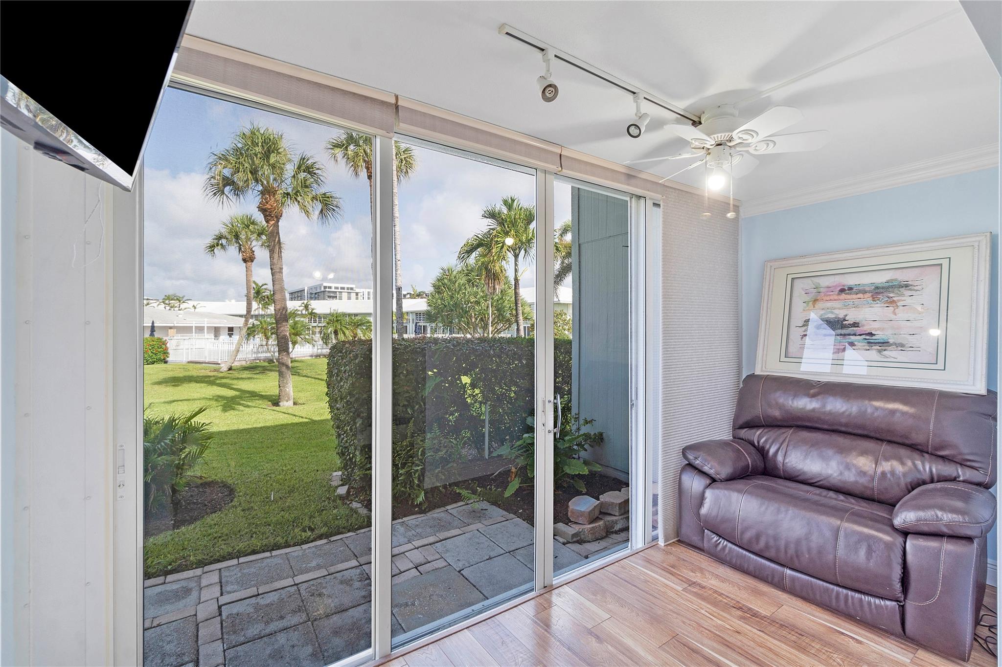 CROWN COLONY CLUB CONDO - Residential