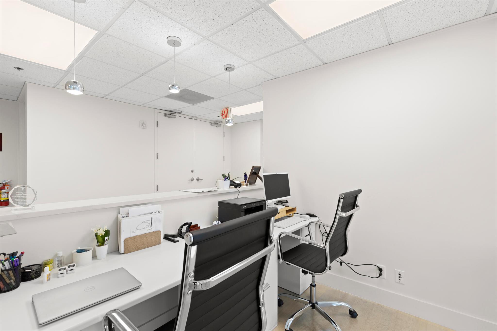 SUB OF 19-45-43 - Commercial Lease