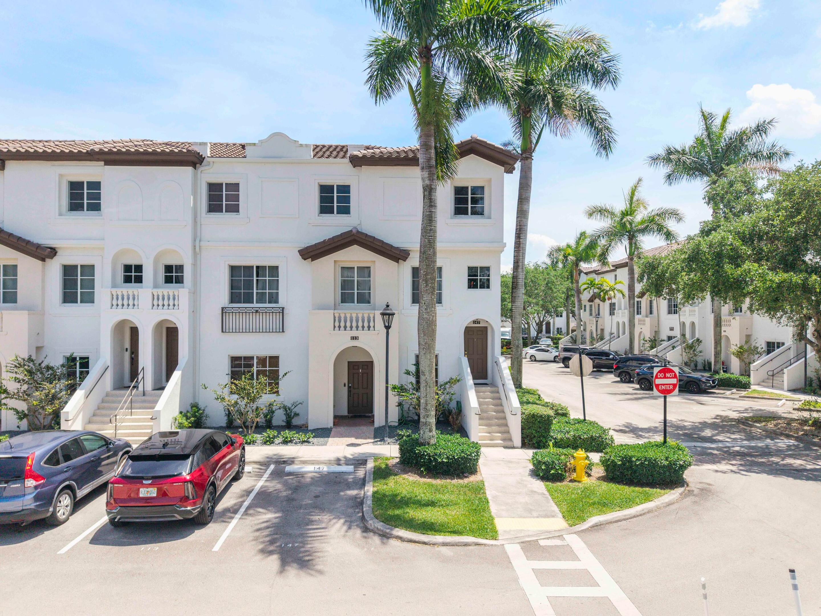 BOARDWALK AT VIZCAYA CONDO - Residential