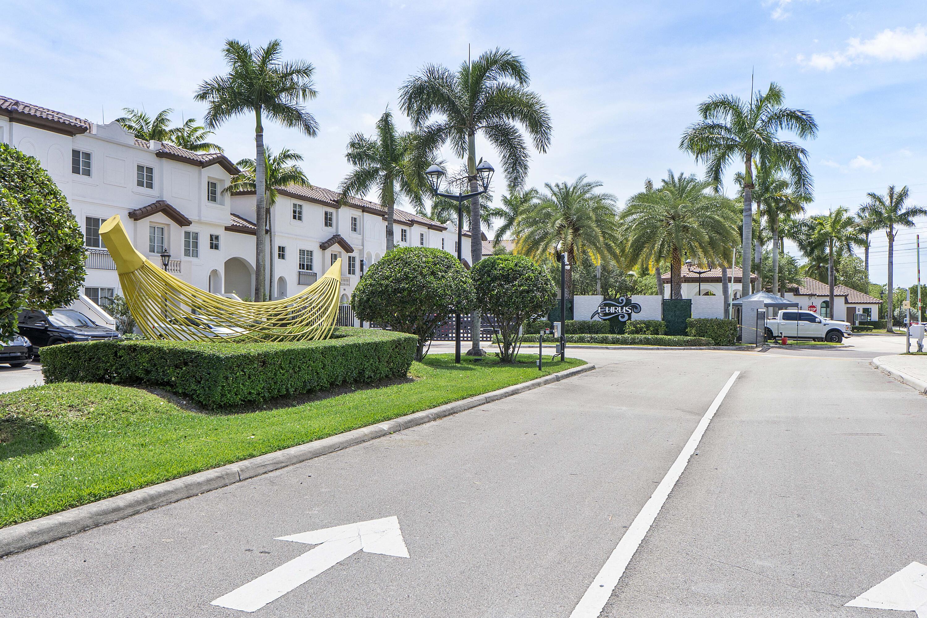 BOARDWALK AT VIZCAYA CONDO - Residential