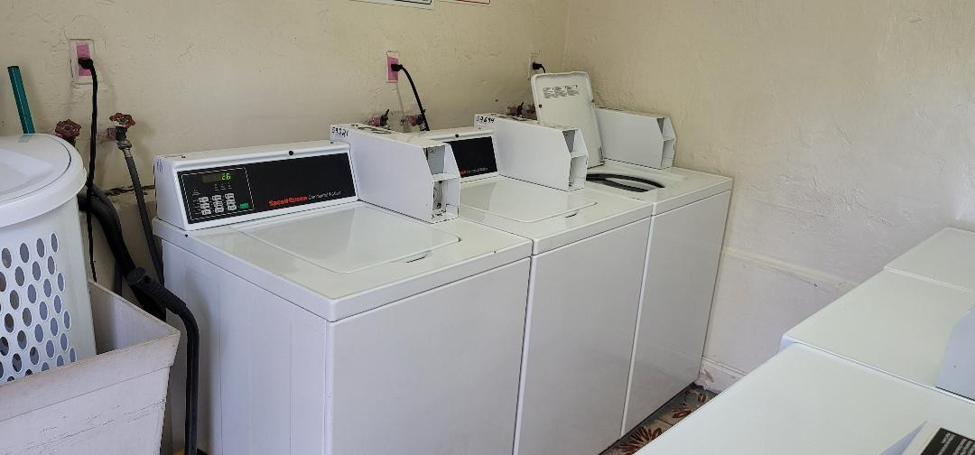 Radio Gardens Resub - Residential Lease