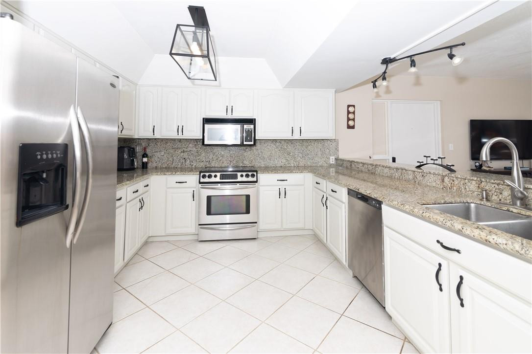 76 Isle Of Venice - Residential