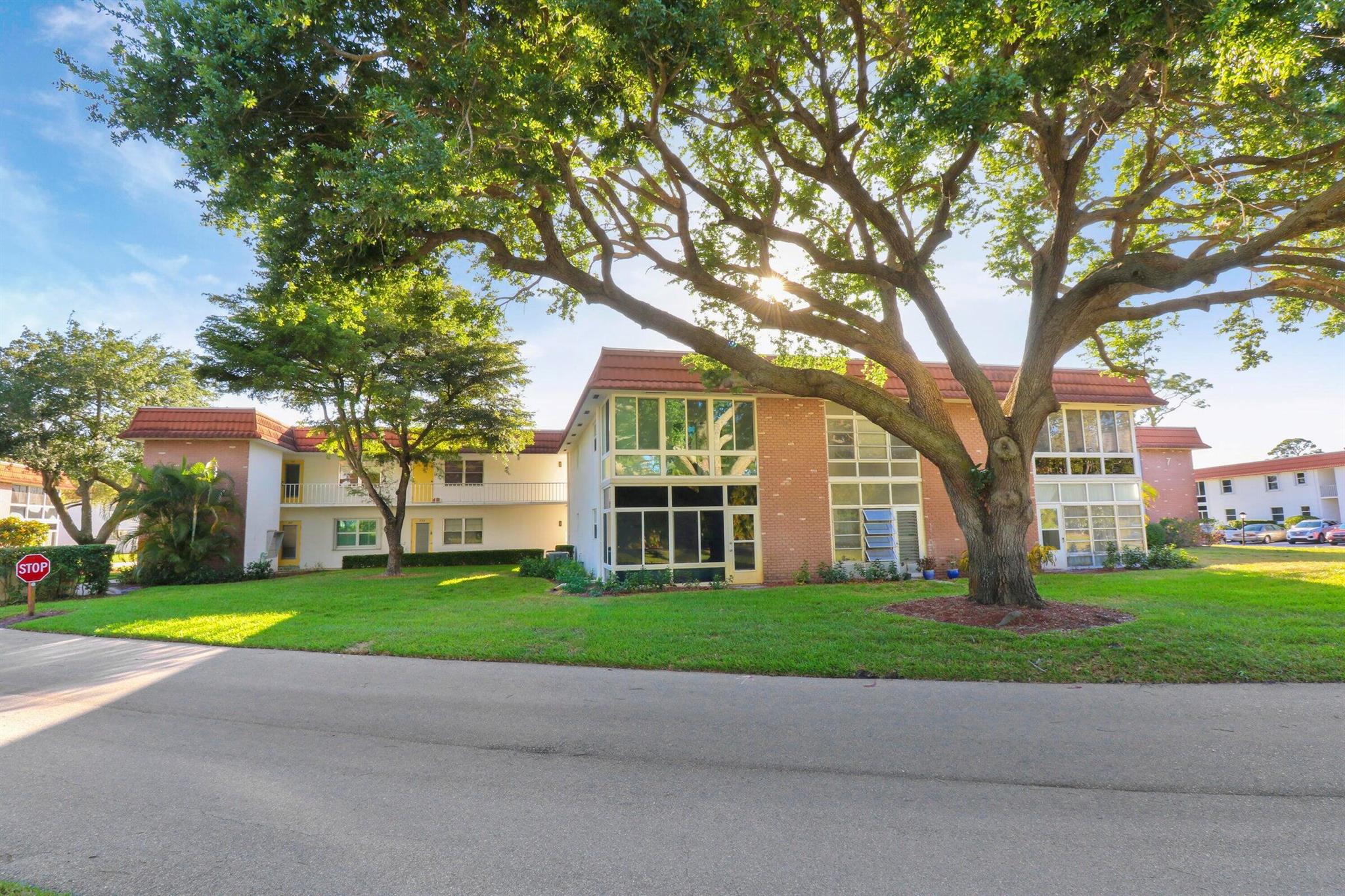 'Exceptional 1-bed, 1-bath condo for $135,900! Fully renovated with new vinyl flooring, granite kitchen counters, and senior-friendly bathroom, New Complete AC System. Enjoy community amenities like cable, pool, clubhouse, library, and manager on-site. With laundry facilities, recreational facilities, and more, this condo offers both comfort and convenience. Don't miss your chance to call this place home!'' SELLER FINANCING AVAILABLE inquire for terms