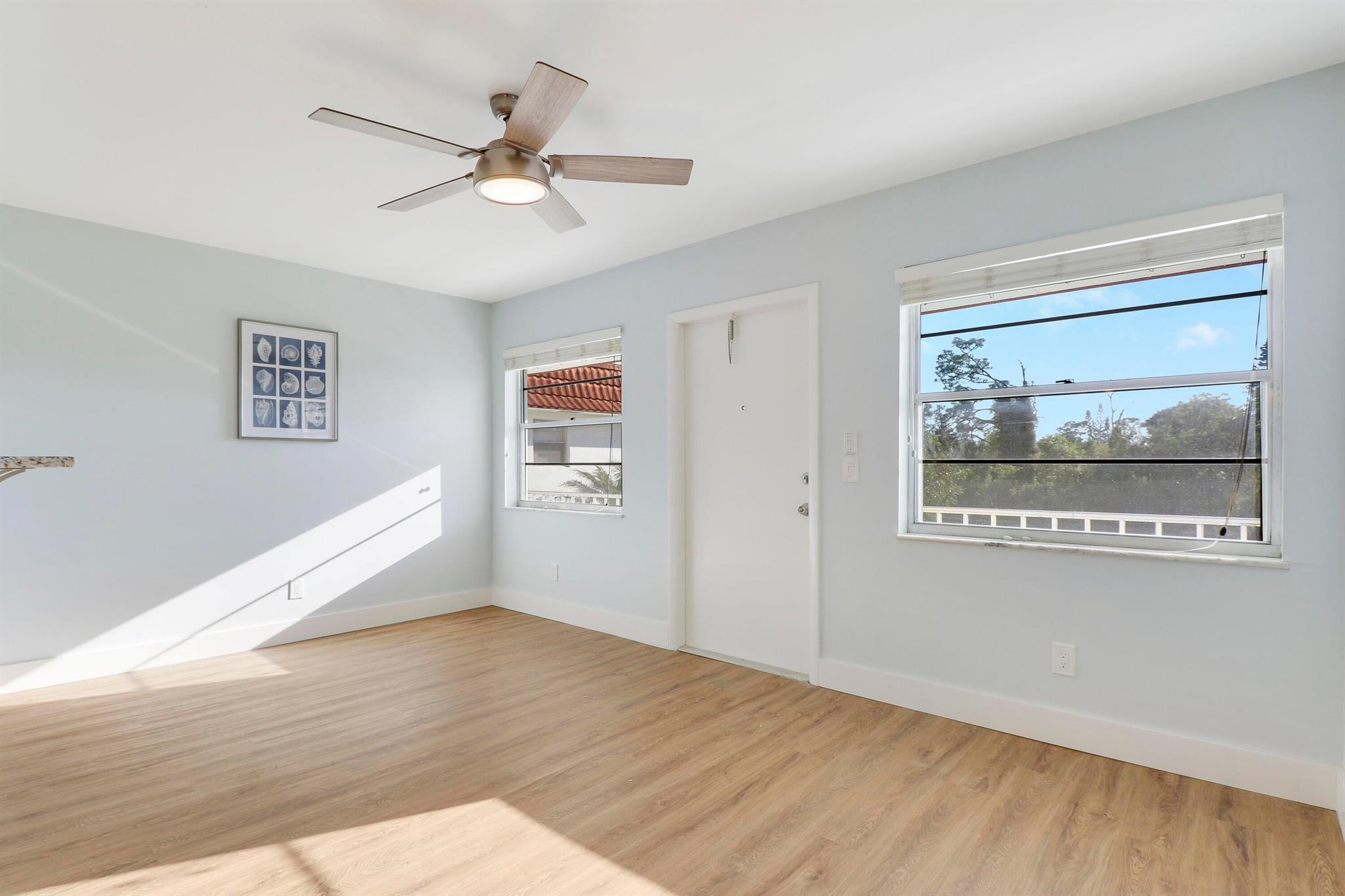 1225 NW 21st Street 7-711
