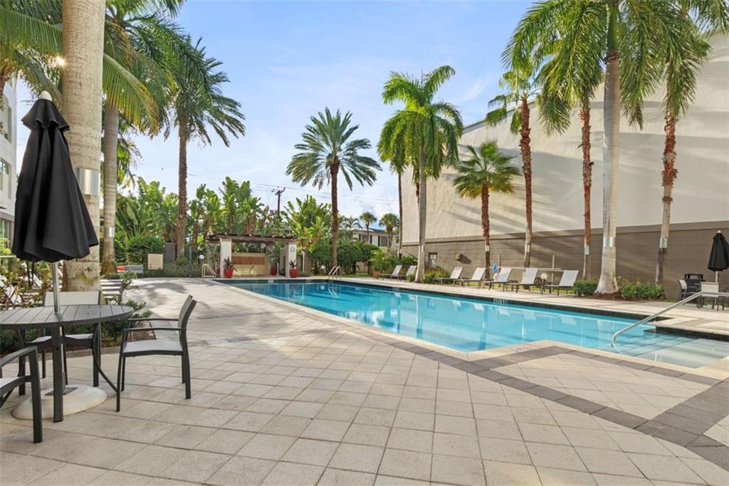 Lauderdale One - Residential