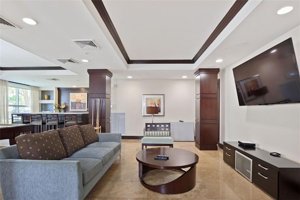 Lauderdale One - Residential