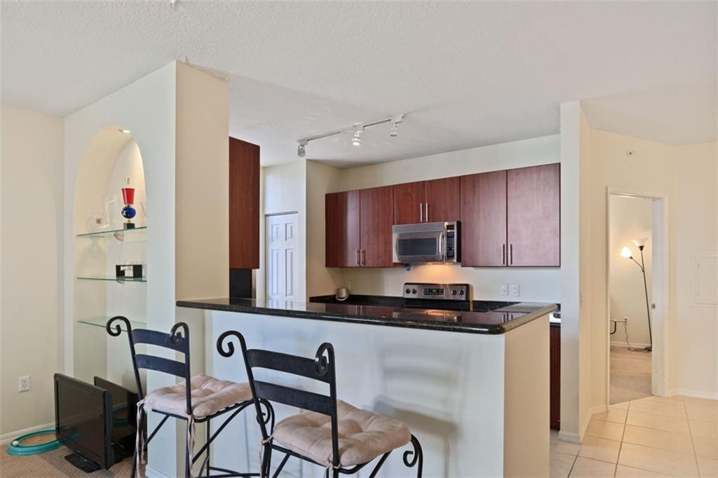 Lauderdale One - Residential