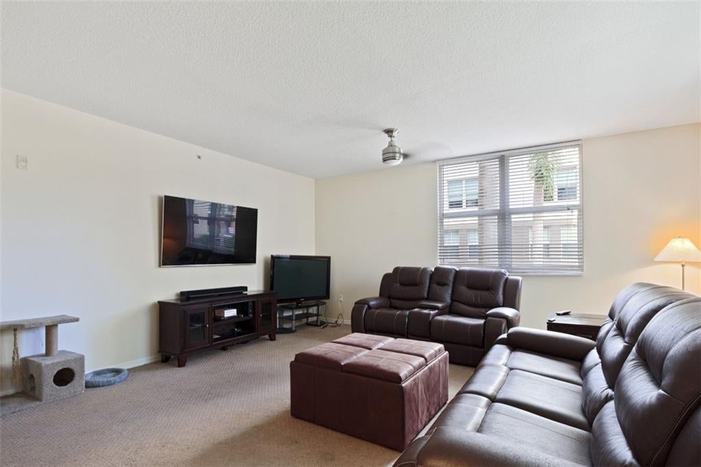 Lauderdale One - Residential