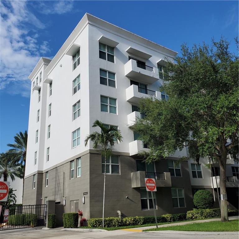 Lauderdale One - Residential