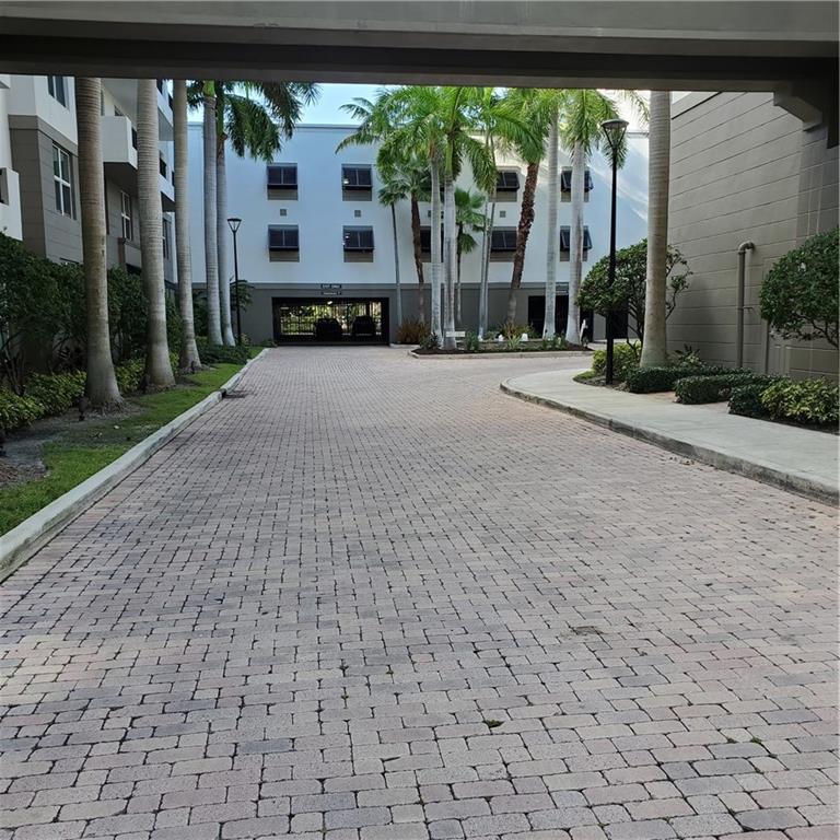 Lauderdale One - Residential