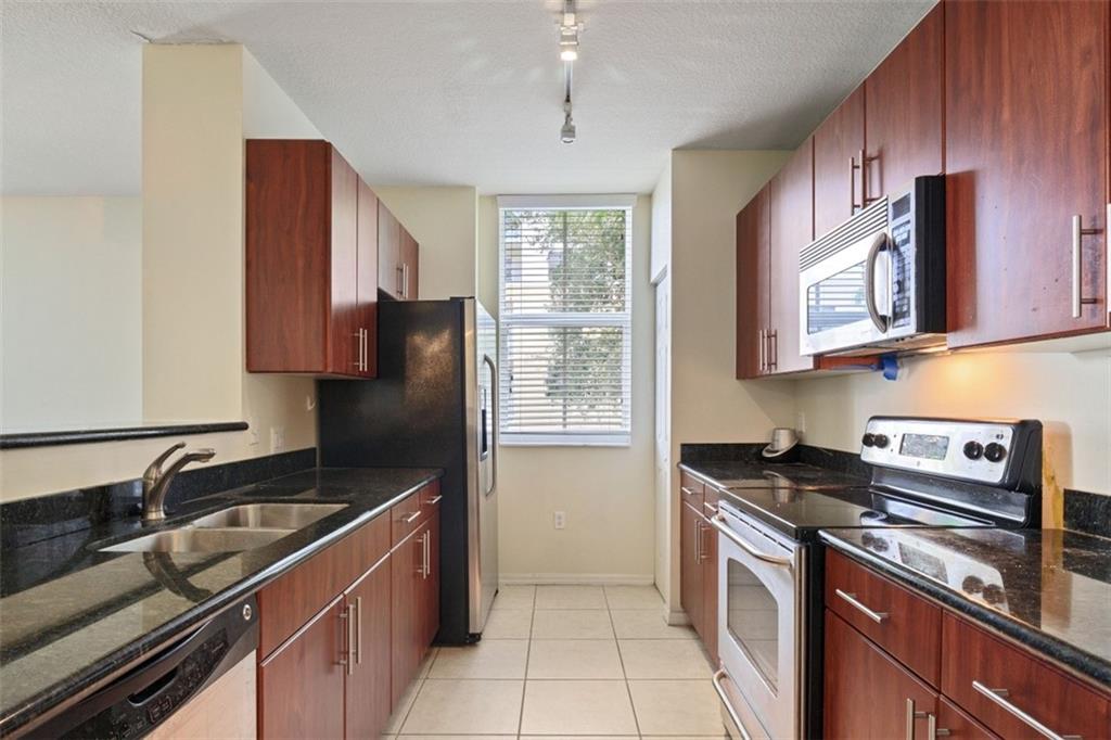 Lauderdale One - Residential