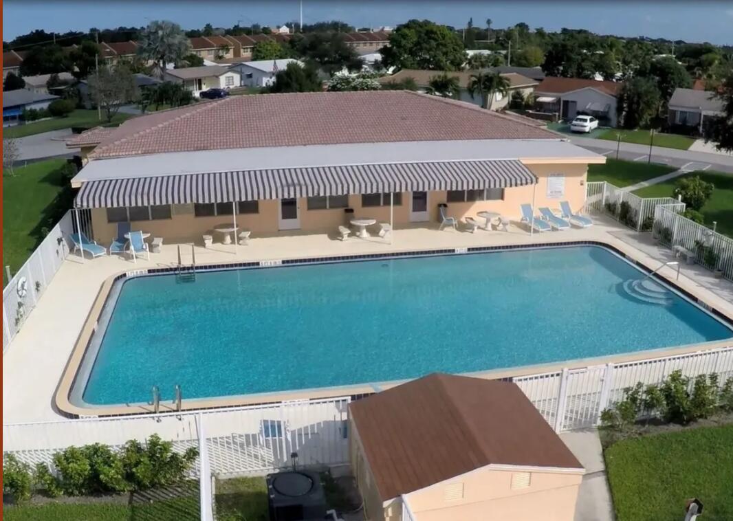MAINLANDS OF TAMARAC LAKES - Residential