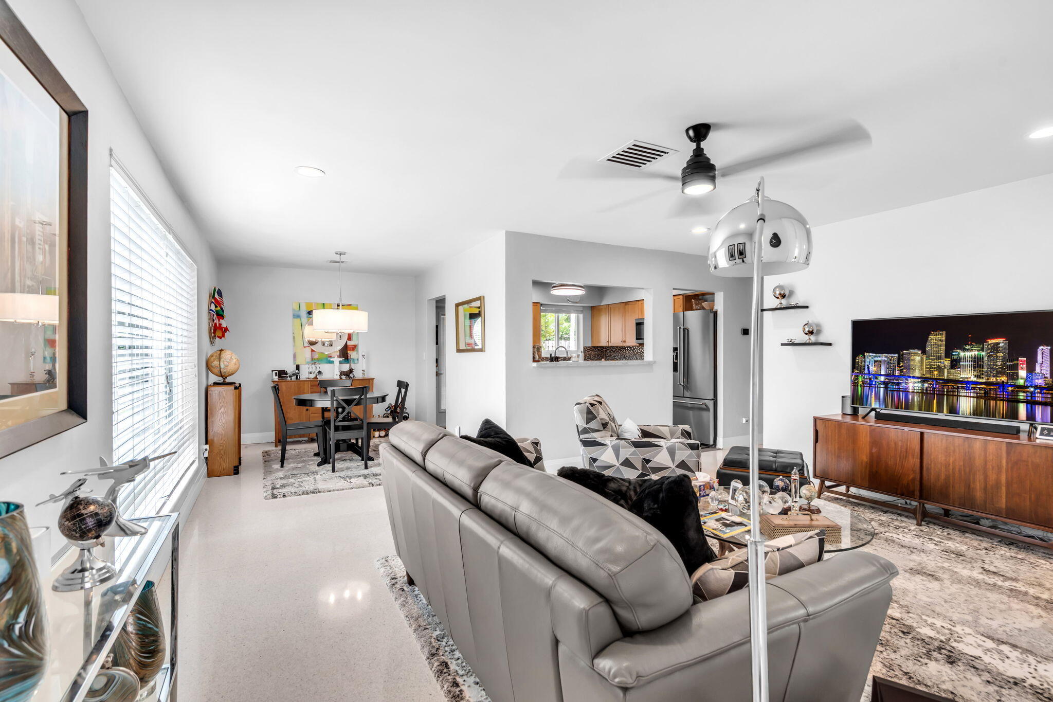 1608 NE 14th Terrace