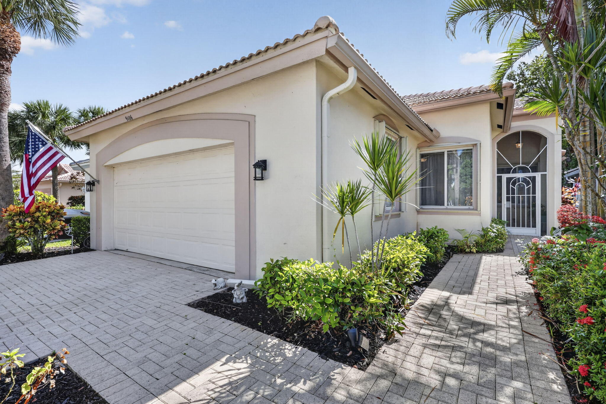 9106 BAY POINT Circle