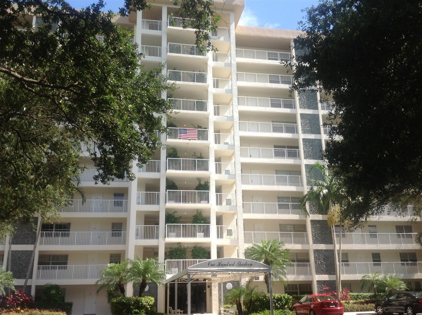 PALM AIRE COUNTRY CLUB - Residential