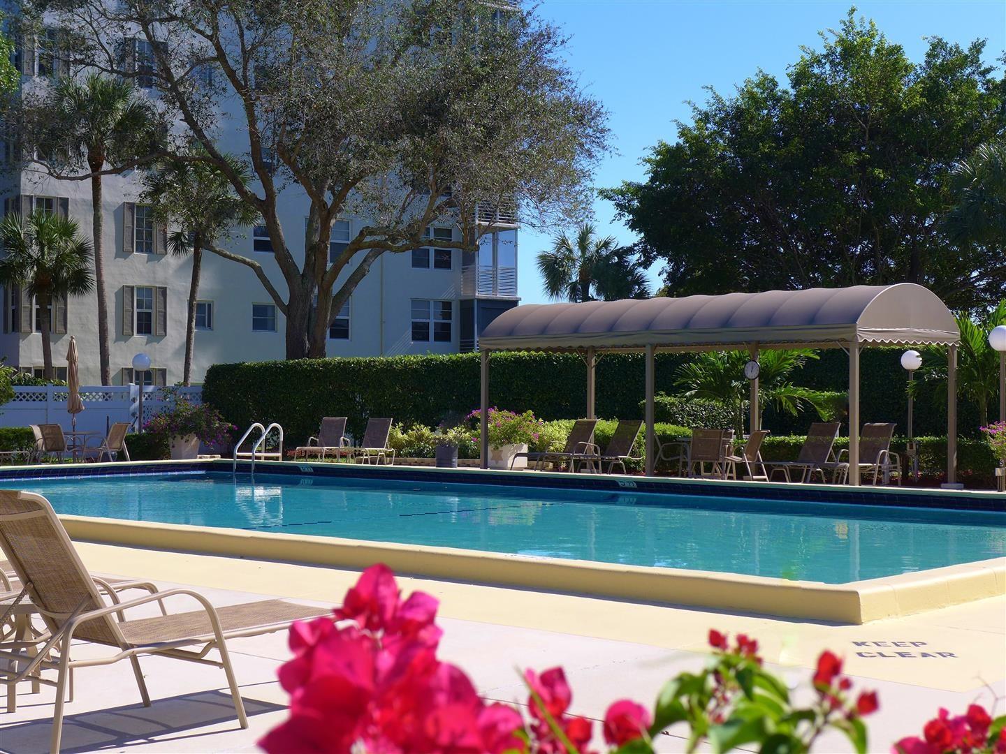 PALM AIRE COUNTRY CLUB - Residential