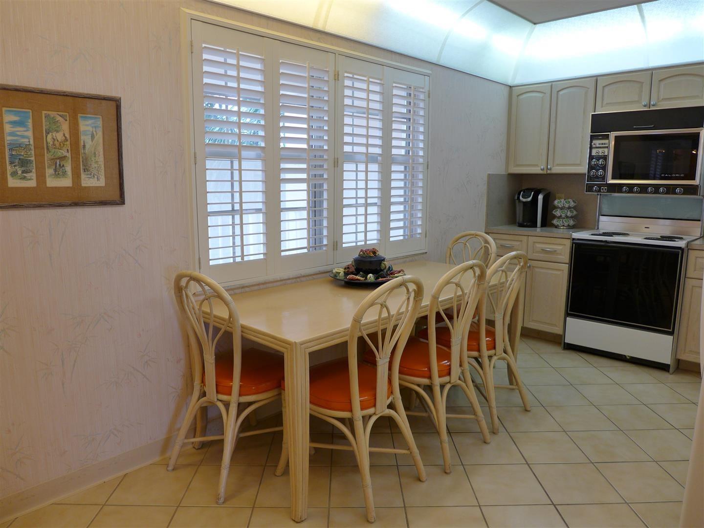PALM AIRE COUNTRY CLUB - Residential