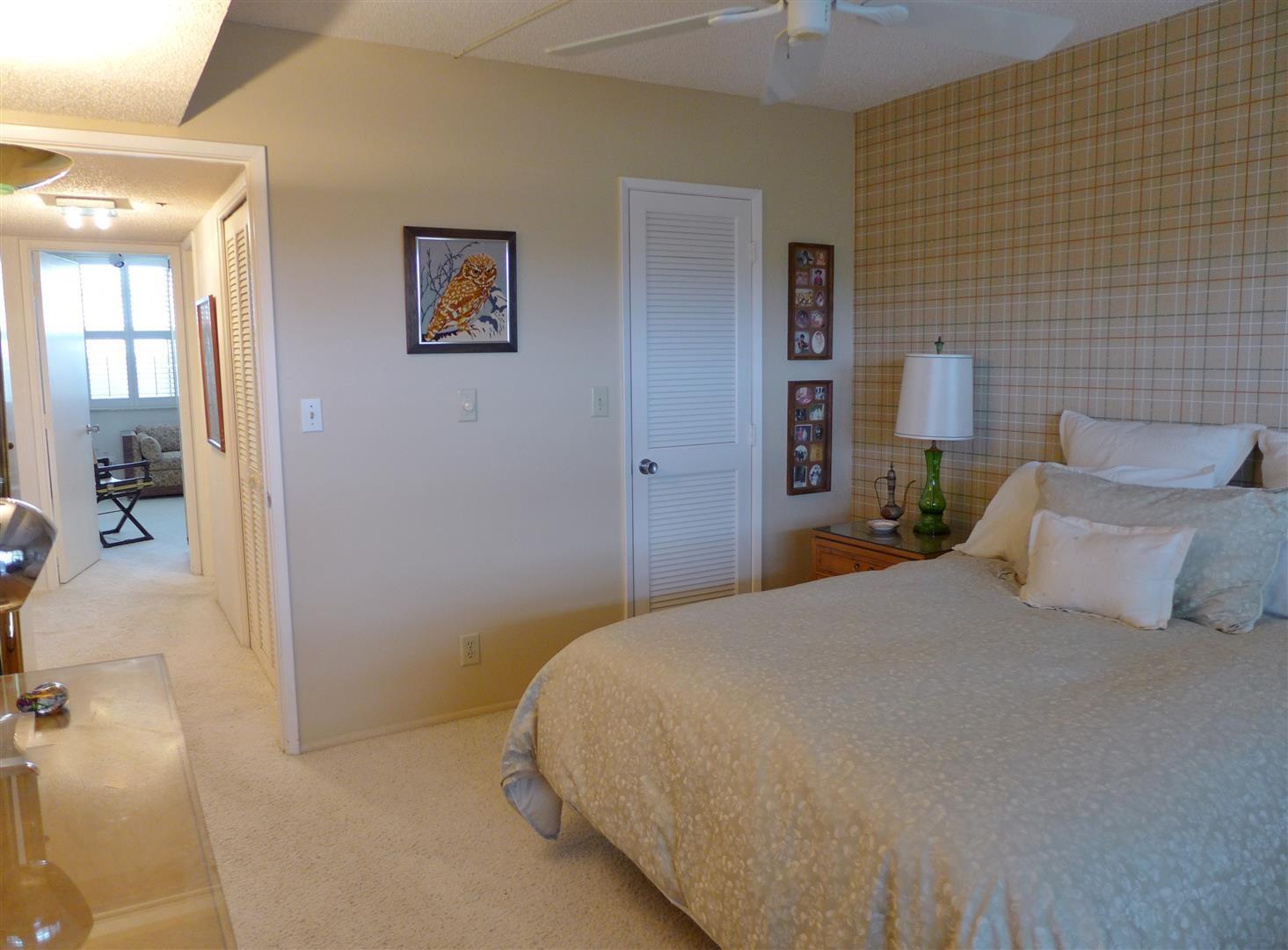 PALM AIRE COUNTRY CLUB - Residential